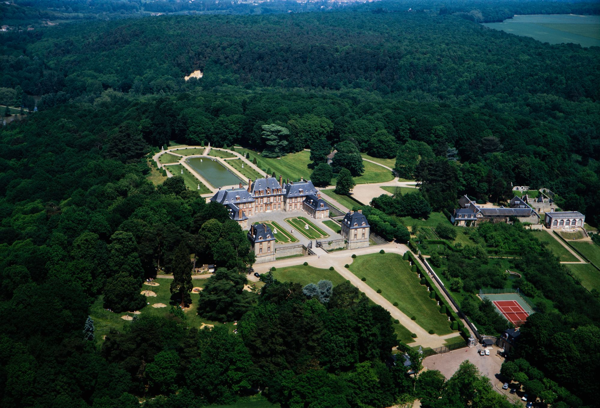 Le château de Breteuil